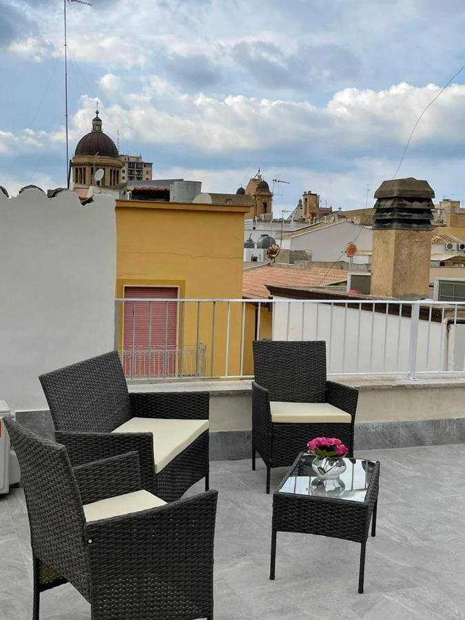 Casa Vacanze Al Trenta3 Marsala Exterior foto
